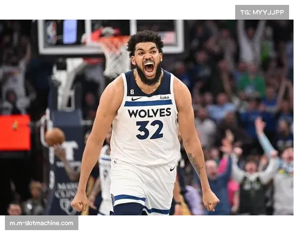 卡尔·安东尼·唐斯膝盖酸痛出战成疑 尼克斯内线进攻轴心健康存隐患 卡尔·安东尼·唐斯膝盖酸痛出战成疑 尼克斯内线进攻轴心健康存隐患